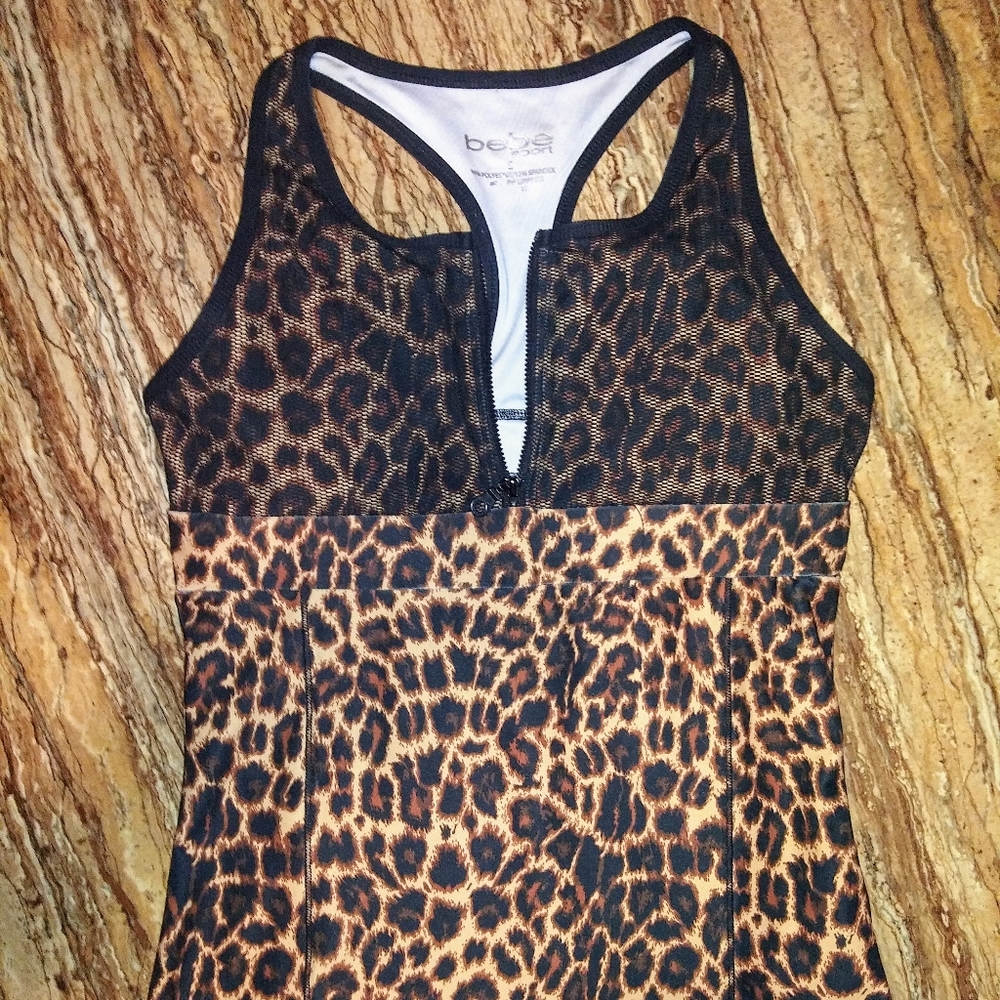 Bebe workout tank